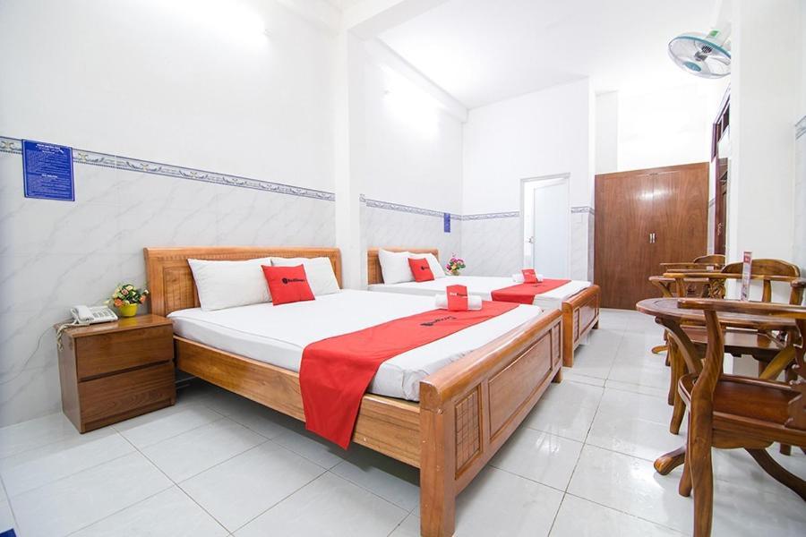 Reddoorz Hoang Tuan Hotel Ho Şi Min Exterior foto