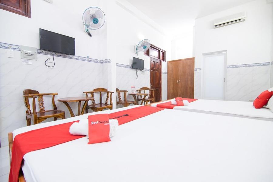 Reddoorz Hoang Tuan Hotel Ho Şi Min Exterior foto