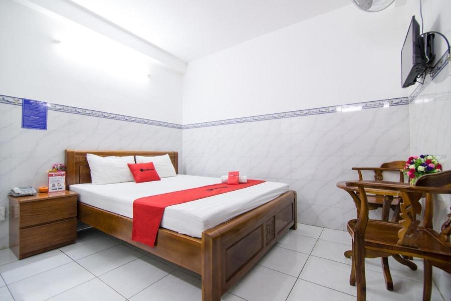 Reddoorz Hoang Tuan Hotel Ho Şi Min Exterior foto